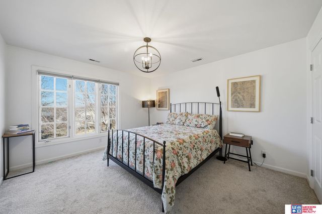 6321 Black Forest Drive, Lincoln, NE 68516