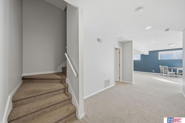 6321 Black Forest Drive, Lincoln, NE 68516