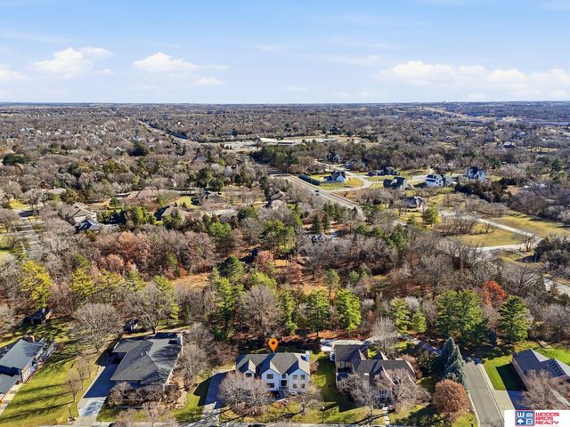 6321 Black Forest Drive, Lincoln, NE 68516