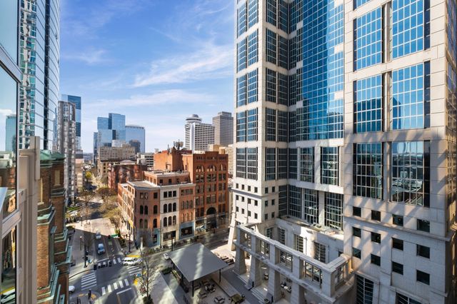 415 Church St Apt 1001, Nashville, TN 37219