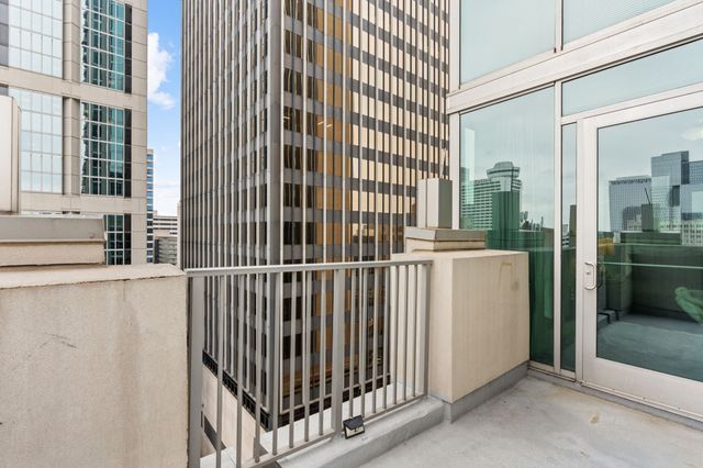 415 Church St Apt 1001, Nashville, TN 37219