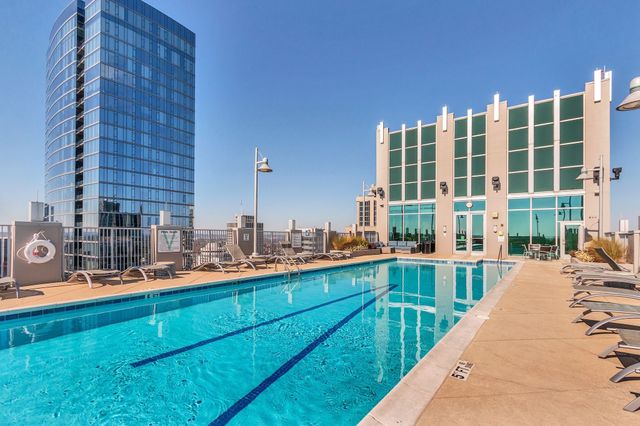 415 Church St Apt 1001, Nashville, TN 37219