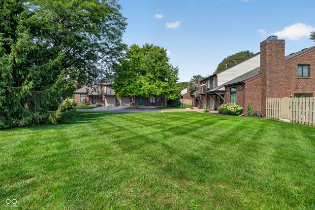 374 E Saint Clair Street, Indianapolis, IN 46202