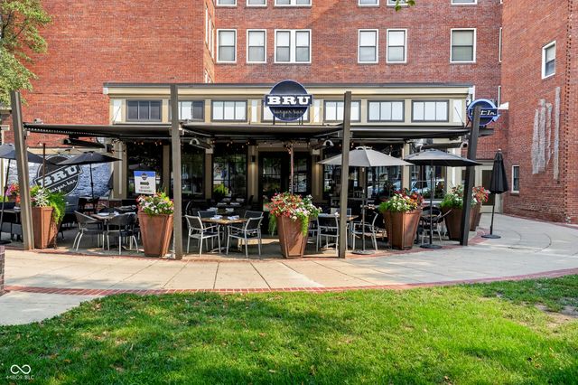 374 E Saint Clair Street, Indianapolis, IN 46202