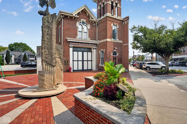 374 E Saint Clair Street, Indianapolis, IN 46202