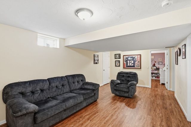 943 Stonegate Lndg, Dighton, MA 02764