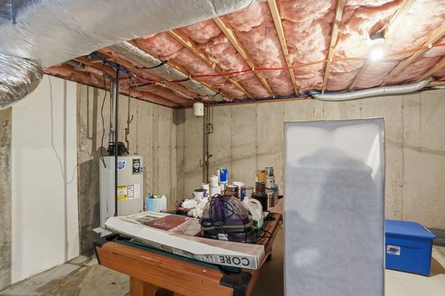 943 Stonegate Lndg, Dighton, MA 02764