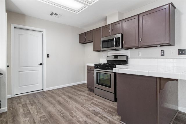 1633 E Segovia Way, Fort Mohave, AZ 86426