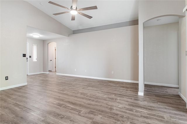 1633 E Segovia Way, Fort Mohave, AZ 86426