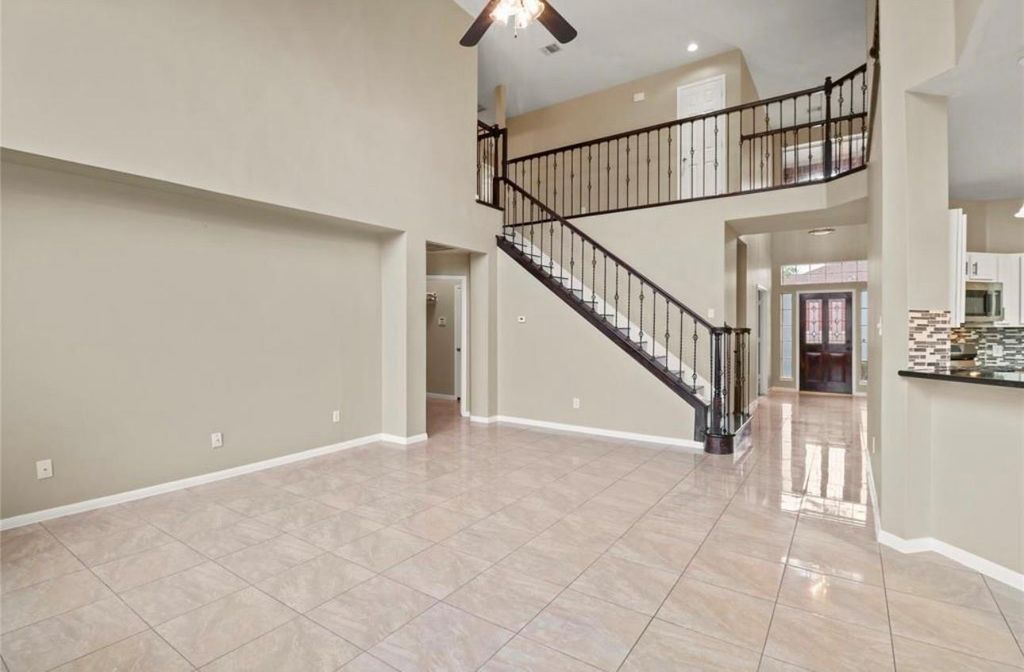 10807 Oak Bayou Lane, Houston, TX 77064