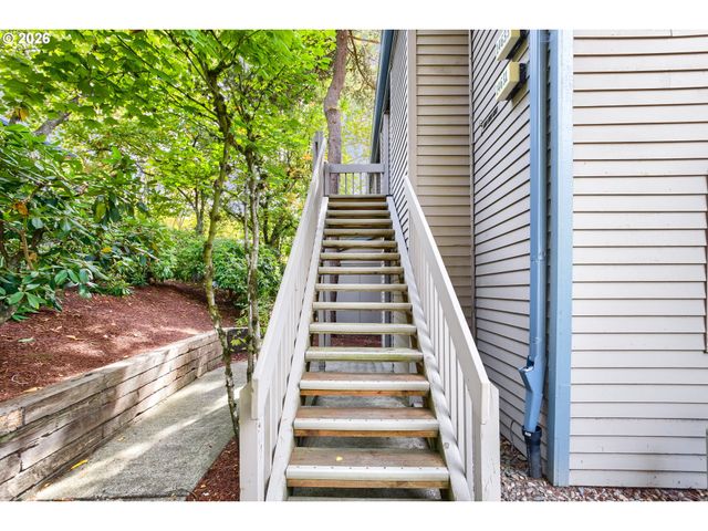 14633 Sw GRAYLING Ln, Beaverton, OR 97007