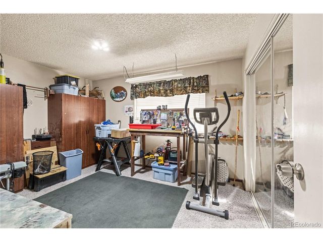 6106 Dunraven St, Golden, CO 80403