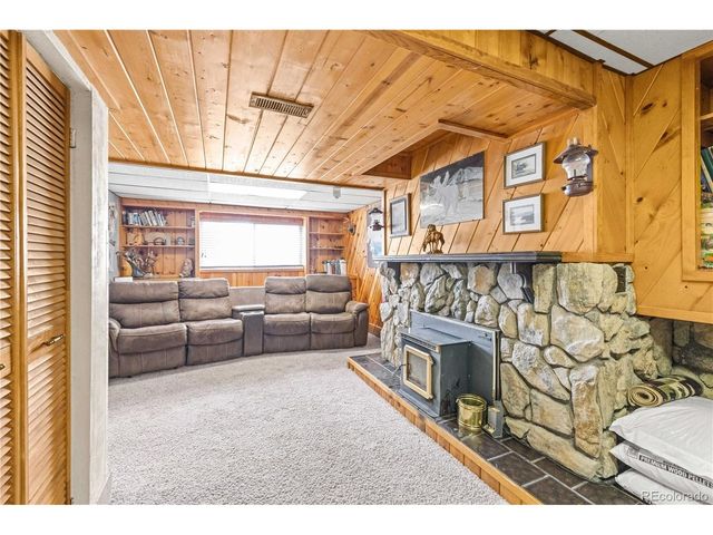 6106 Dunraven St, Golden, CO 80403