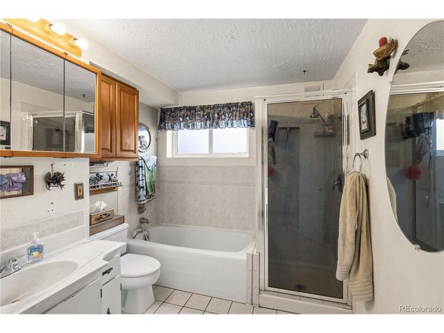 6106 Dunraven St, Golden, CO 80403