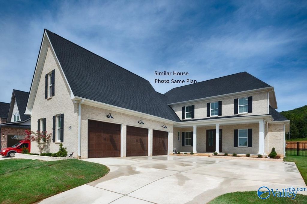 18 Devereux Place, Gurley, AL 35748