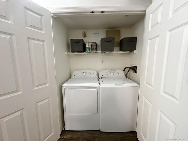 52 Forest Street 1402, Stamford, CT 06901