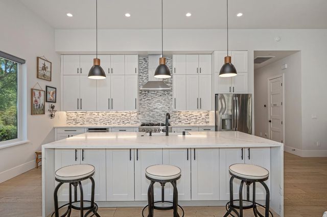 720 Deerbrooke Trl, Auburn, CA 95603