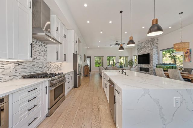 720 Deerbrooke Trl, Auburn, CA 95603