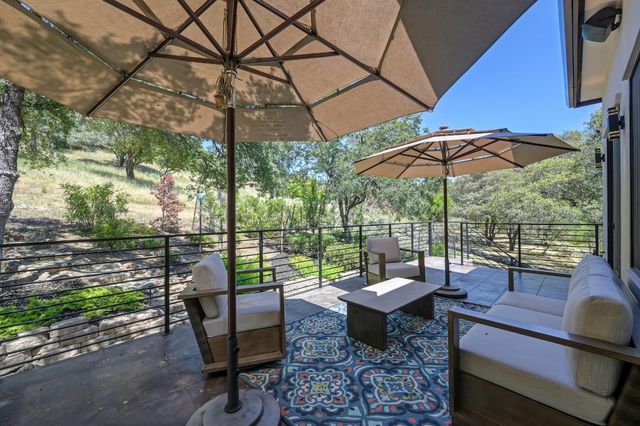 720 Deerbrooke Trl, Auburn, CA 95603