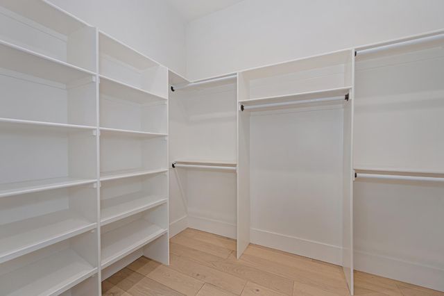 720 Deerbrooke Trl, Auburn, CA 95603