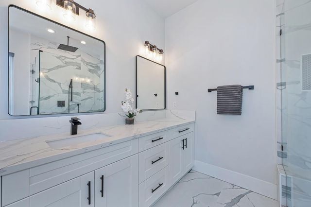 720 Deerbrooke Trl, Auburn, CA 95603