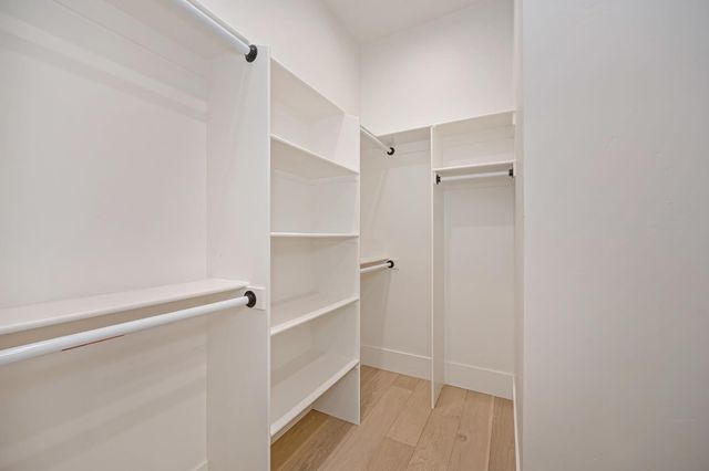 720 Deerbrooke Trl, Auburn, CA 95603