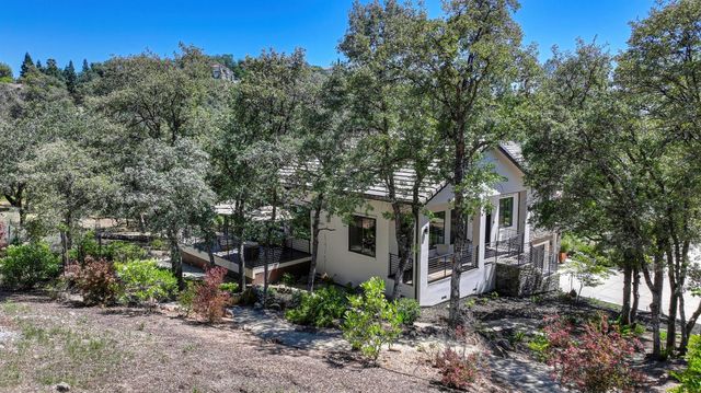 720 Deerbrooke Trl, Auburn, CA 95603