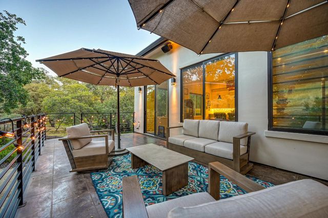 720 Deerbrooke Trl, Auburn, CA 95603