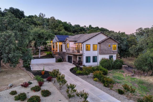720 Deerbrooke Trl, Auburn, CA 95603