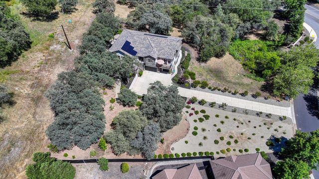 720 Deerbrooke Trl, Auburn, CA 95603
