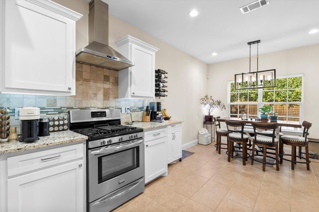 1317 Nolte Drive, Dallas, TX 75208