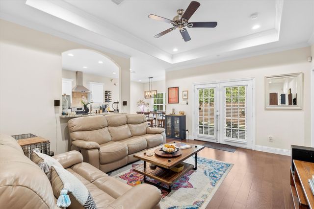 1317 Nolte Drive, Dallas, TX 75208