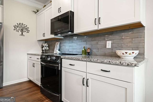 648 Summerfield Lane, Cartersville, GA 30120