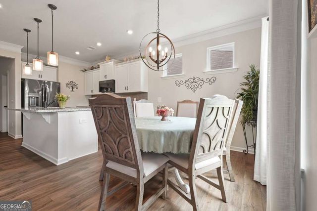 648 Summerfield Lane, Cartersville, GA 30120