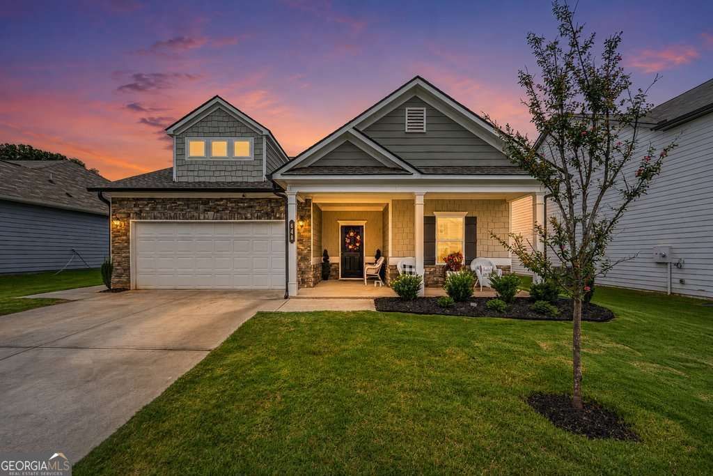 648 Summerfield Lane, Cartersville, GA 30120