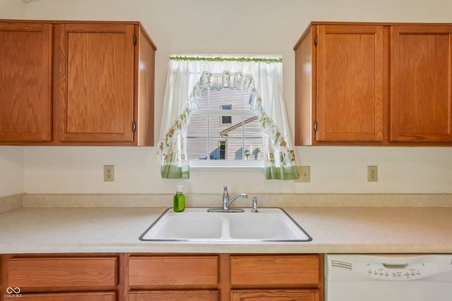 2158 Forrester Court, Greenwood, IN 46143