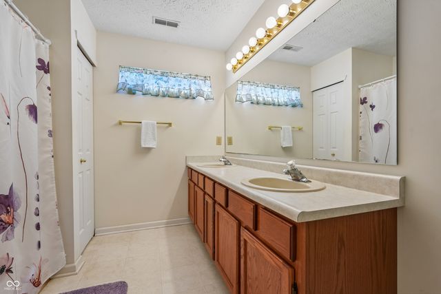 2158 Forrester Court, Greenwood, IN 46143