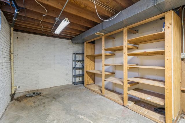 1632 Elaine Drive NW, Cedar Rapids, IA 52405