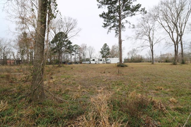 100 K Avenue, Conroe, TX 77301