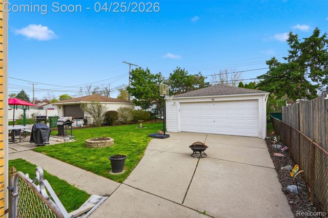 15246 Jonas Avenue, Allen Park, MI 48101