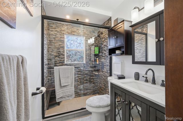 15246 Jonas Avenue, Allen Park, MI 48101