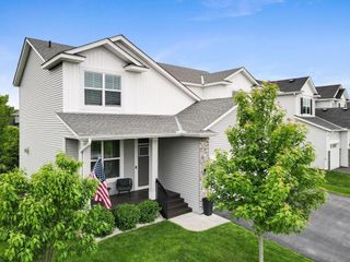 7121 208th Street N, Forest Lake, MN 55025
