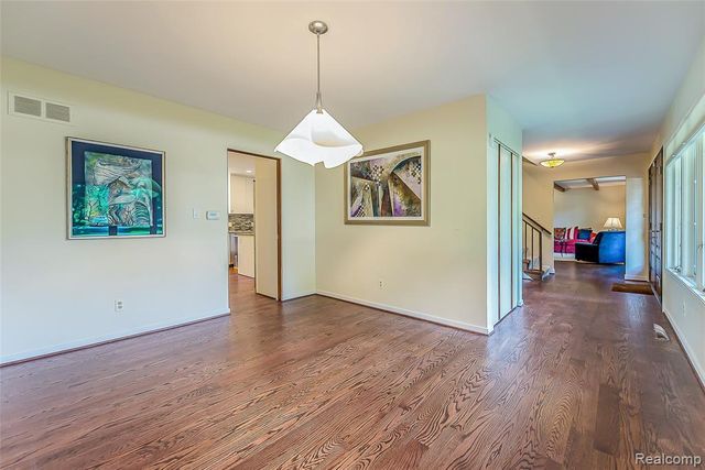 581 Woodway Court, Bloomfield Hills, MI 48302
