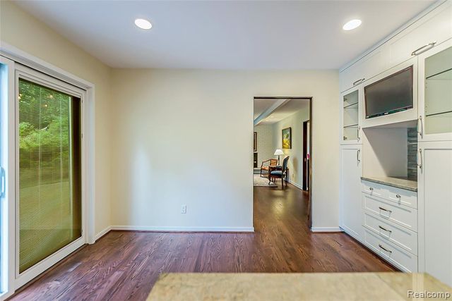 581 Woodway Court, Bloomfield Hills, MI 48302