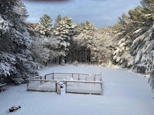 300 West Main Street, Hopkinton, MA 01748