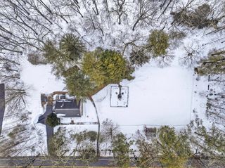 300 West Main Street, Hopkinton, MA 01748