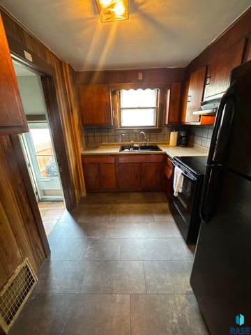 307 W Bailey St Street, Sioux Falls, SD 57104