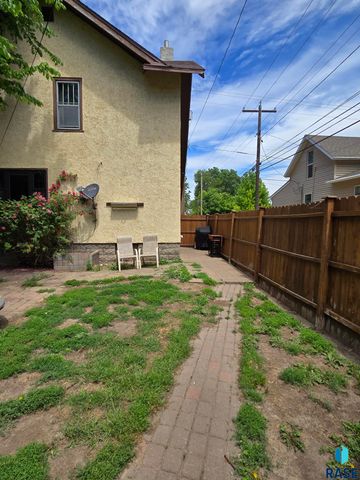 307 W Bailey St Street, Sioux Falls, SD 57104