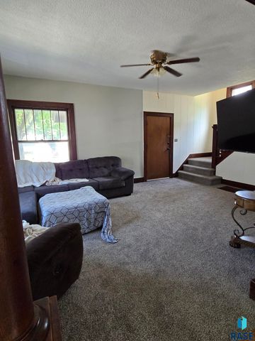 307 W Bailey St Street, Sioux Falls, SD 57104