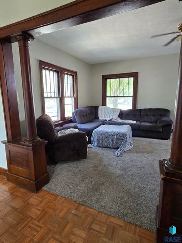 307 W Bailey St Street, Sioux Falls, SD 57104